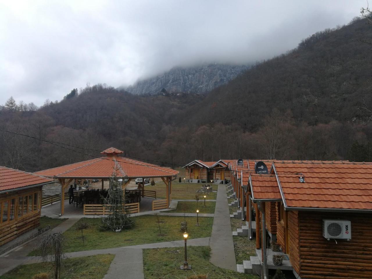 Juzni Vetar Hotel Trnski Odorovci Exterior foto